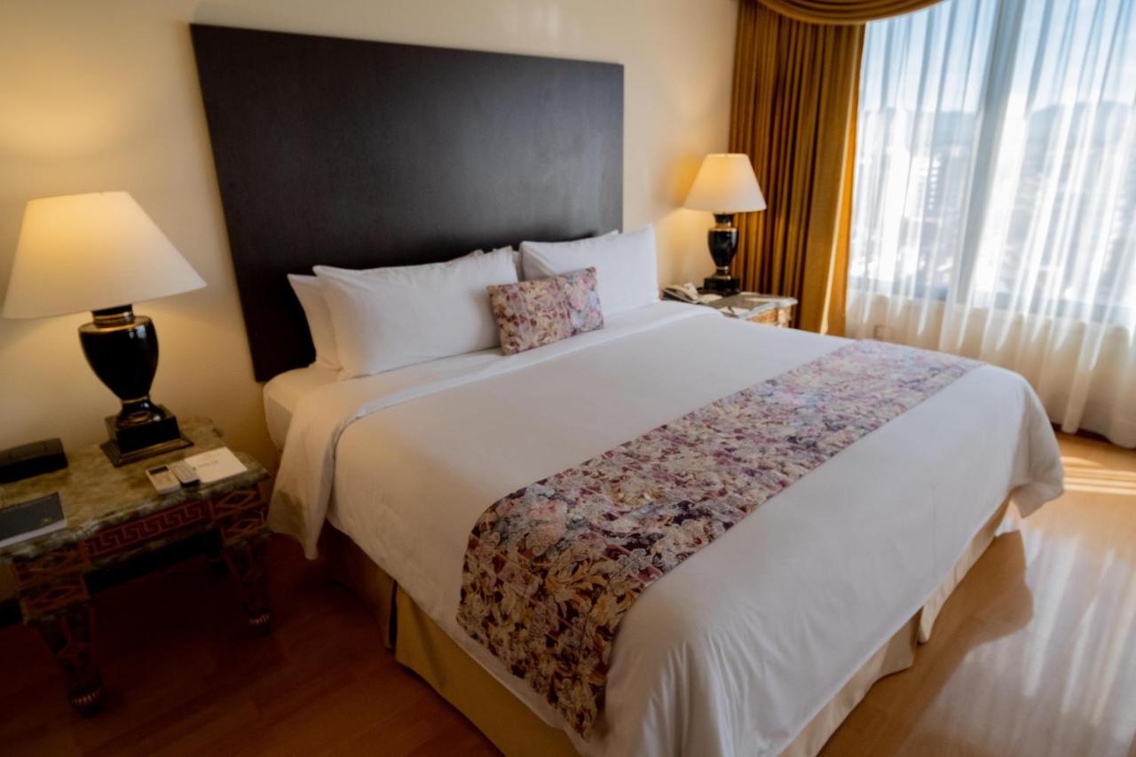 فندق La Quinta By Wyndham كويتو المظهر الخارجي الصورة