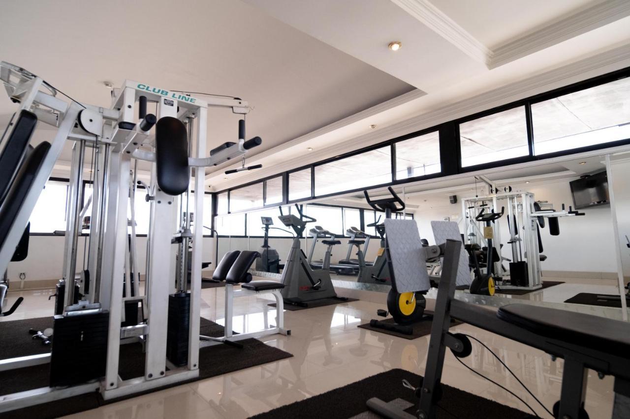 فندق La Quinta By Wyndham كويتو المظهر الخارجي الصورة