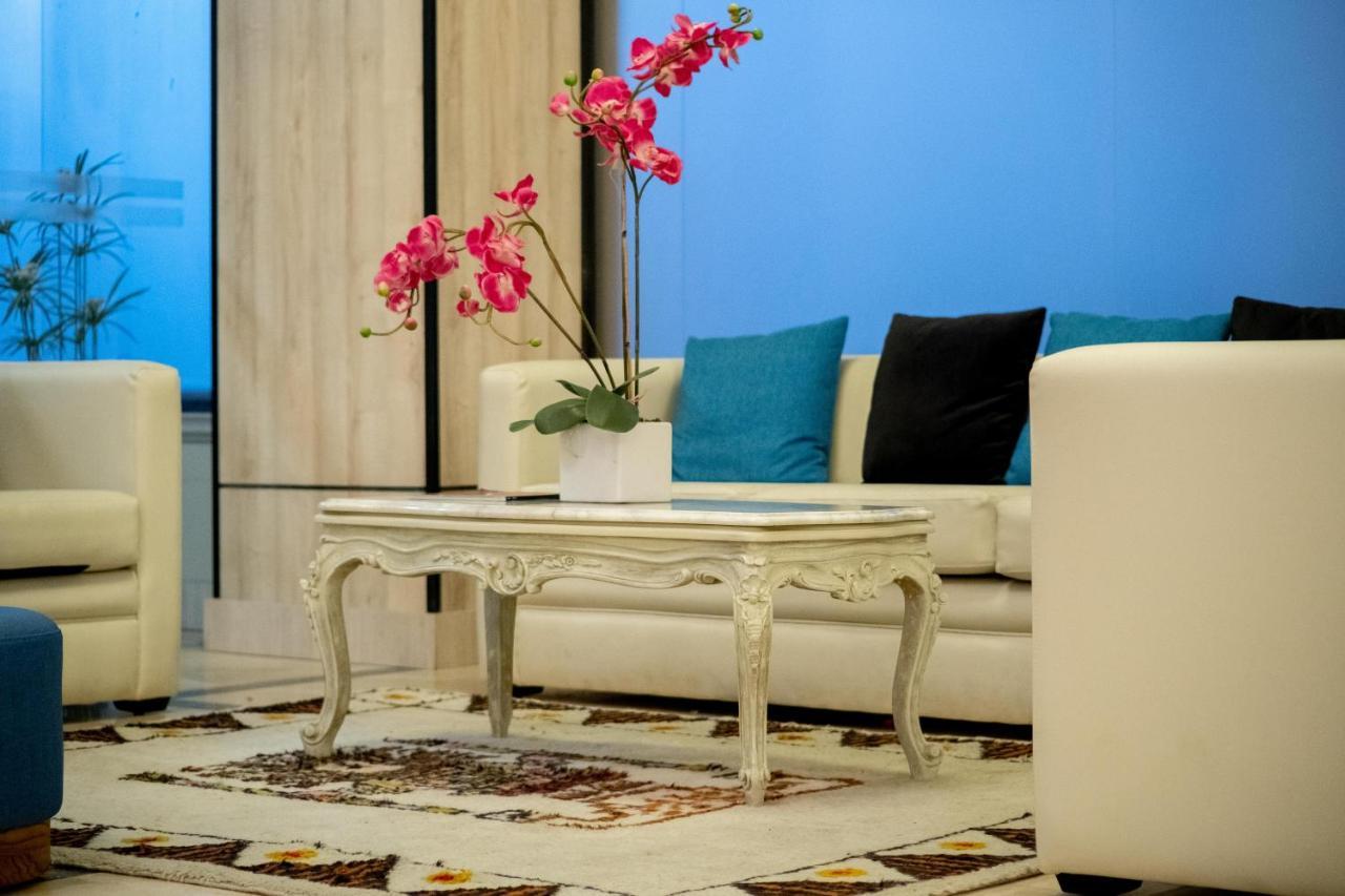 فندق La Quinta By Wyndham كويتو المظهر الخارجي الصورة