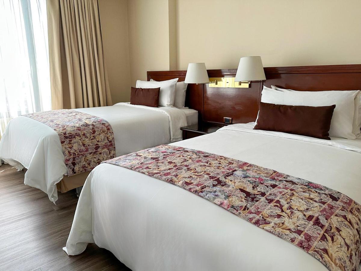 فندق La Quinta By Wyndham كويتو المظهر الخارجي الصورة