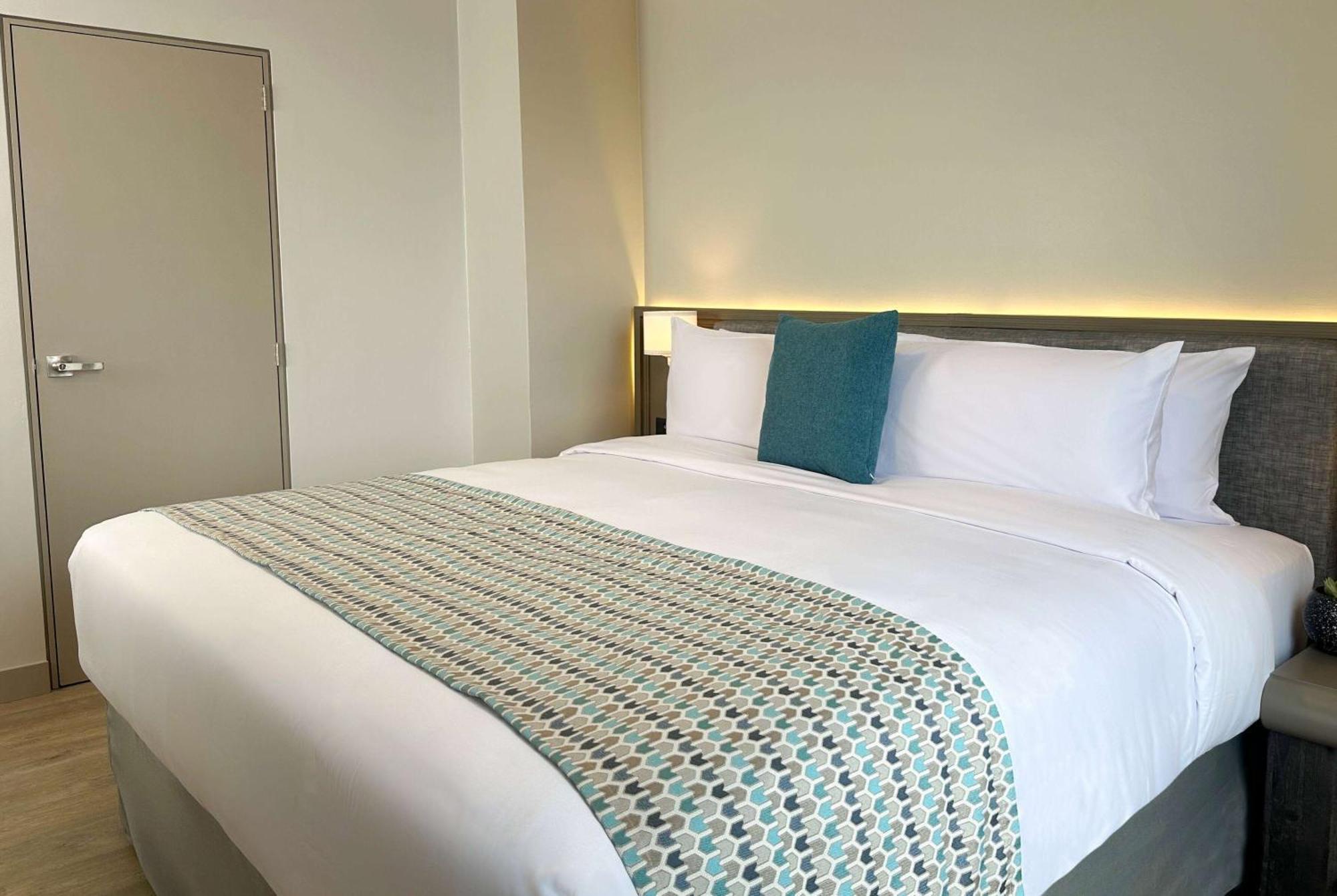 فندق La Quinta By Wyndham كويتو المظهر الخارجي الصورة