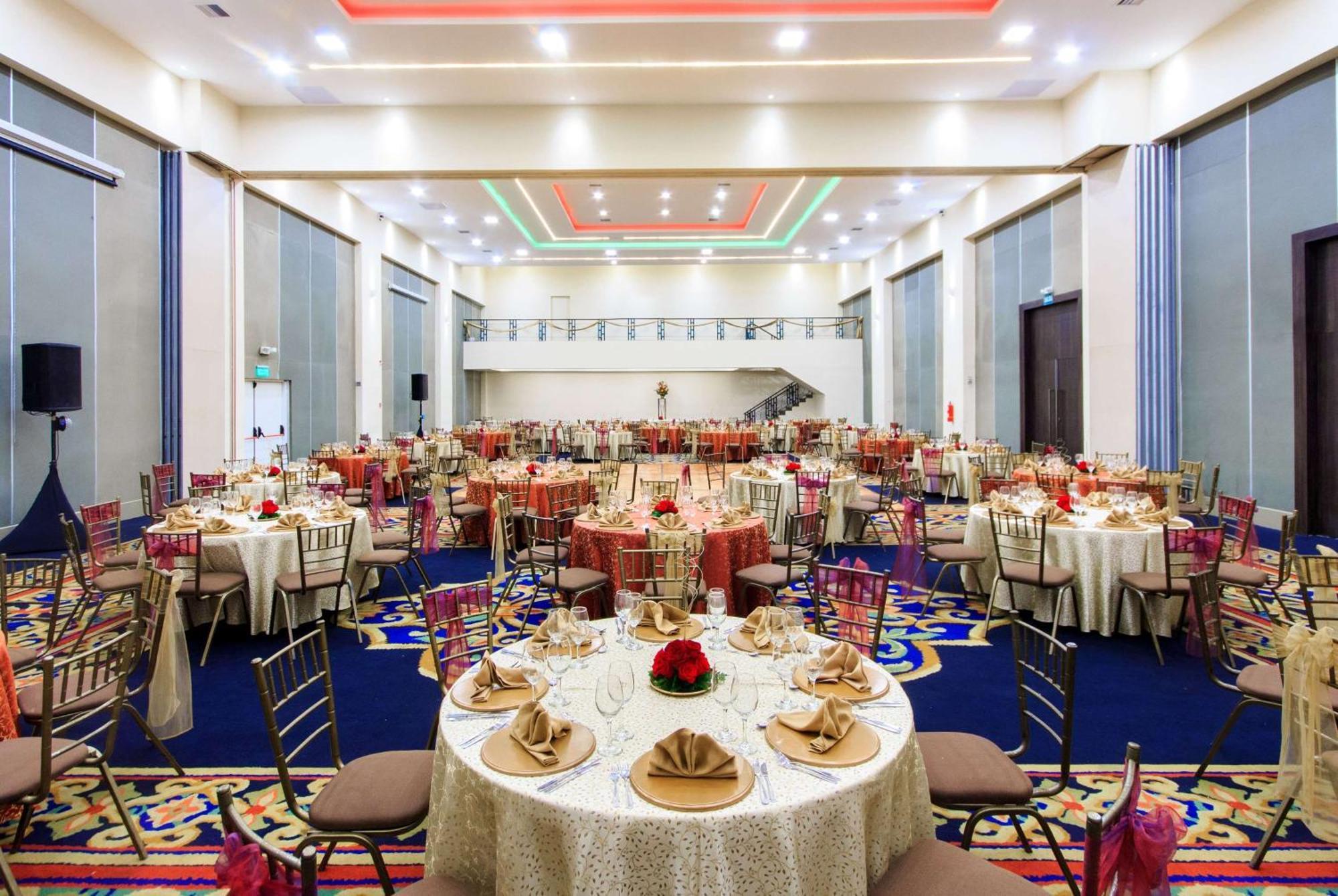 فندق La Quinta By Wyndham كويتو المظهر الخارجي الصورة