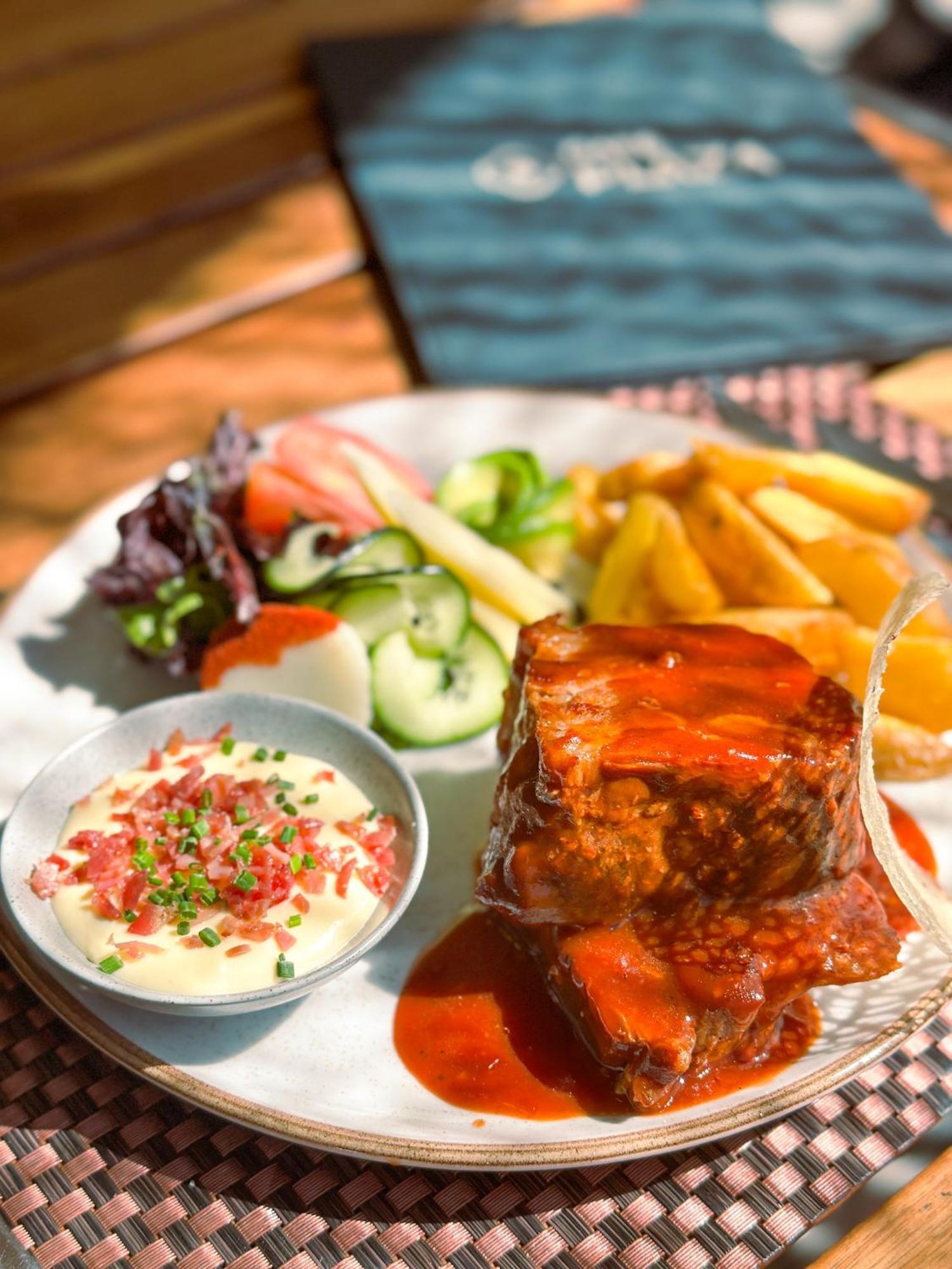 فندق La Quinta By Wyndham كويتو المظهر الخارجي الصورة